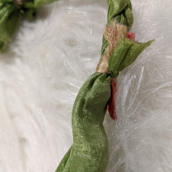 handmade Necklace with silk cord - Picture 3 of 7